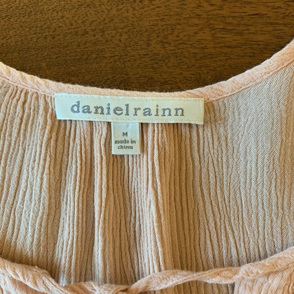Danielrainn Peach Sleeveless Tank Summer Top - Picture 9 of 11